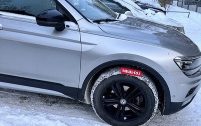 Volkswagen Tiguan II, 2019 год, 2 250 000 рублей, 1 фотография