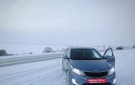 KIA Rio III рестайлинг, 2013 год, 910 000 рублей, 2 фотография