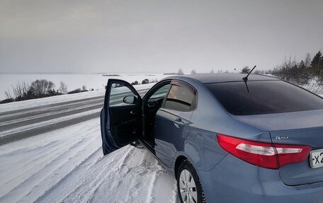 KIA Rio III рестайлинг, 2013 год, 910 000 рублей, 10 фотография