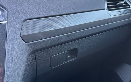 Volkswagen Tiguan II, 2019 год, 2 250 000 рублей, 7 фотография