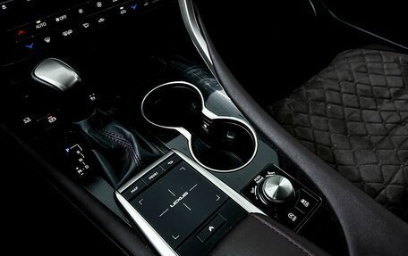 Lexus RX IV рестайлинг, 2022 год, 7 200 000 рублей, 23 фотография