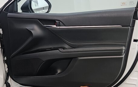 Toyota Camry, 2020 год, 3 200 000 рублей, 20 фотография