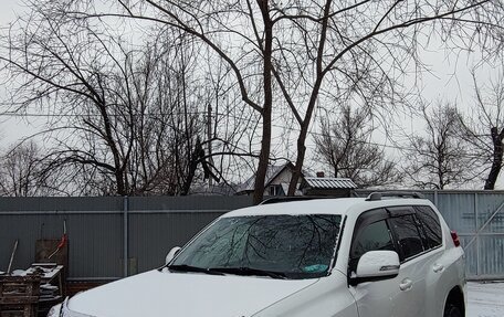 Toyota Land Cruiser Prado 150 рестайлинг 2, 2010 год, 3 550 000 рублей, 1 фотография