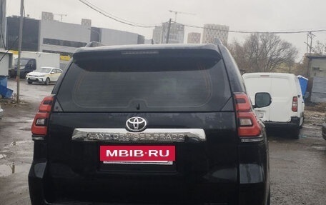 Toyota Land Cruiser Prado 150 рестайлинг 2, 2019 год, 4 200 000 рублей, 4 фотография