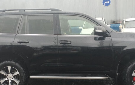 Toyota Land Cruiser Prado 150 рестайлинг 2, 2019 год, 4 200 000 рублей, 7 фотография