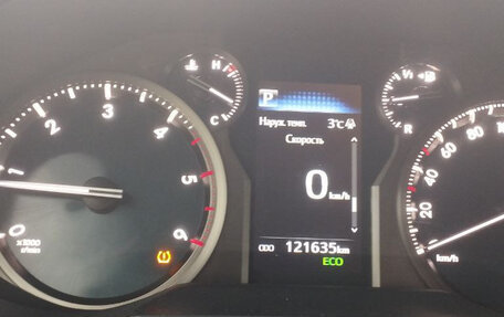 Toyota Land Cruiser Prado 150 рестайлинг 2, 2019 год, 4 200 000 рублей, 10 фотография