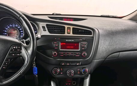 KIA cee'd III, 2015 год, 1 090 000 рублей, 14 фотография