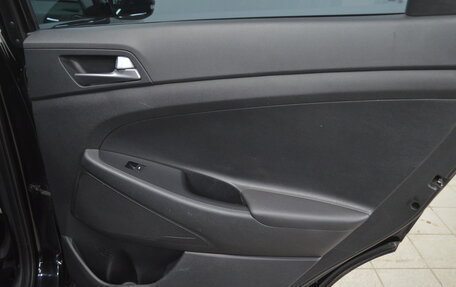 Hyundai Tucson III, 2017 год, 1 890 000 рублей, 12 фотография