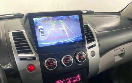 Mitsubishi Pajero Sport II рестайлинг, 2014 год, 1 490 000 рублей, 12 фотография