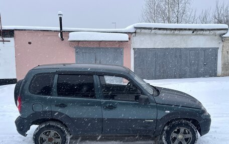 Chevrolet Niva I рестайлинг, 2012 год, 445 000 рублей, 8 фотография