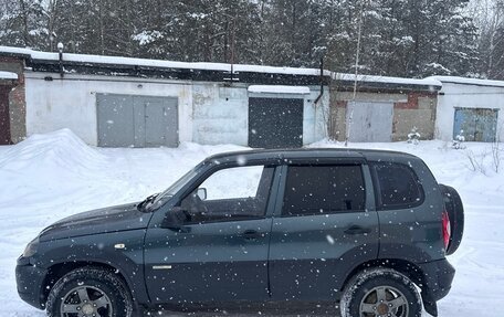 Chevrolet Niva I рестайлинг, 2012 год, 445 000 рублей, 6 фотография