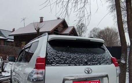 Toyota Land Cruiser Prado 150 рестайлинг 2, 2010 год, 3 550 000 рублей, 3 фотография