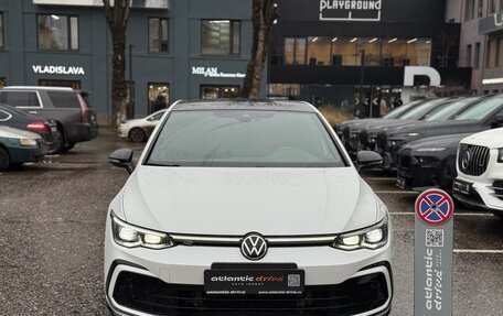 Volkswagen Golf VIII, 2022 год, 2 190 000 рублей, 2 фотография