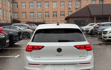 Volkswagen Golf VIII, 2022 год, 2 190 000 рублей, 10 фотография