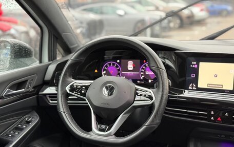 Volkswagen Golf VIII, 2022 год, 2 190 000 рублей, 15 фотография