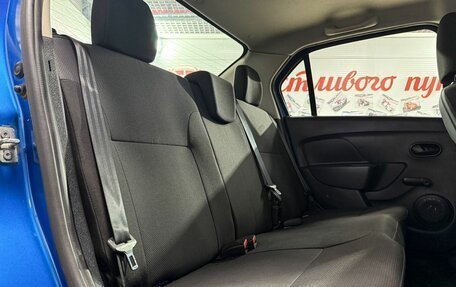 Renault Logan II, 2017 год, 895 000 рублей, 12 фотография