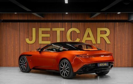 Aston Martin DB11 I, 2017 год, 15 400 000 рублей, 10 фотография