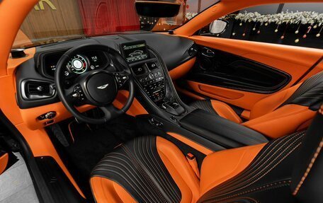 Aston Martin DB11 I, 2017 год, 15 400 000 рублей, 16 фотография