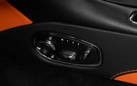 Aston Martin DB11 I, 2017 год, 15 400 000 рублей, 22 фотография