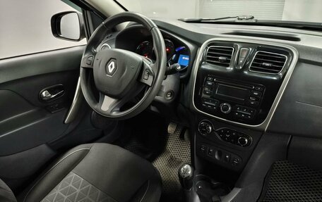 Renault Sandero II рестайлинг, 2016 год, 958 000 рублей, 10 фотография