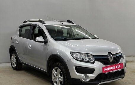 Renault Sandero II рестайлинг, 2016 год, 958 000 рублей, 3 фотография