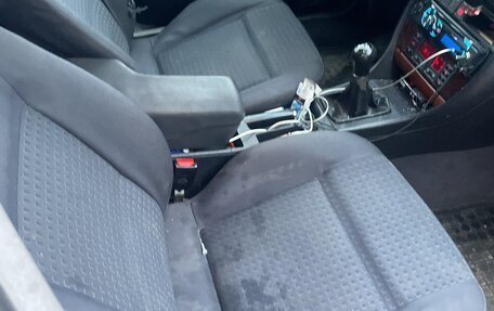 Audi A6, 1996 год, 390 000 рублей, 10 фотография