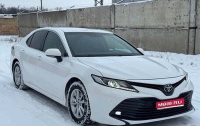 Toyota Camry, 2020 год, 2 350 000 рублей, 1 фотография