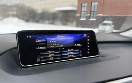 Lexus RX IV рестайлинг, 2017 год, 4 249 000 рублей, 18 фотография