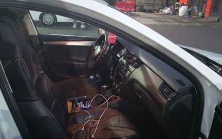 Skoda Octavia, 2018 год, 850 000 рублей, 2 фотография