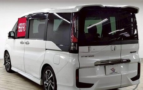 Honda Stepwgn IV, 2017 год, 1 790 000 рублей, 5 фотография