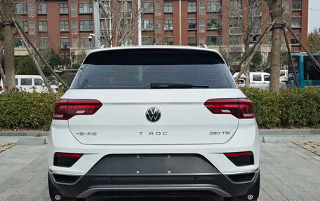 Volkswagen T-Roc I, 2022 год, 2 120 115 рублей, 5 фотография