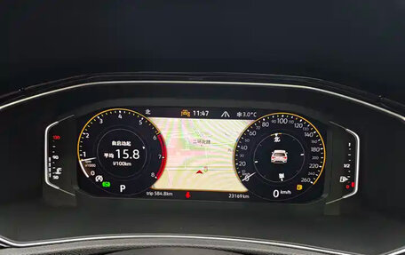 Volkswagen T-Roc I, 2022 год, 2 120 115 рублей, 12 фотография