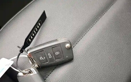 Volkswagen T-Roc I, 2022 год, 2 120 115 рублей, 23 фотография