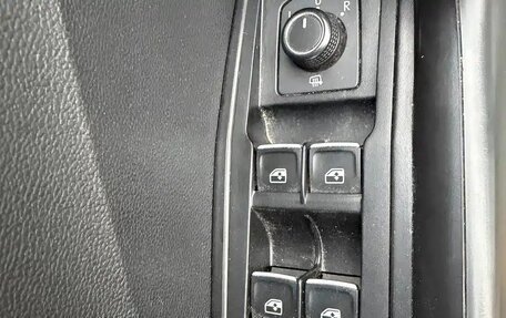 Volkswagen T-Roc I, 2021 год, 1 702 000 рублей, 9 фотография