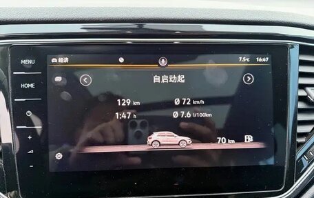 Volkswagen T-Roc I, 2021 год, 1 702 000 рублей, 25 фотография