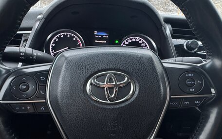 Toyota Camry, 2020 год, 2 350 000 рублей, 13 фотография