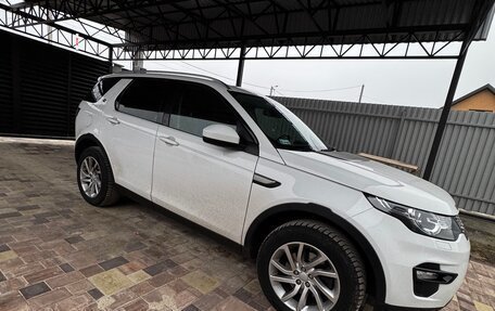 Land Rover Discovery Sport I рестайлинг, 2018 год, 2 250 000 рублей, 2 фотография