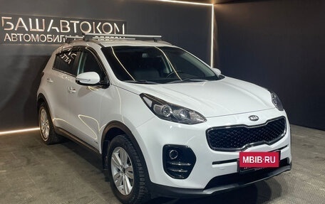 KIA Sportage IV рестайлинг, 2018 год, 2 075 000 рублей, 3 фотография
