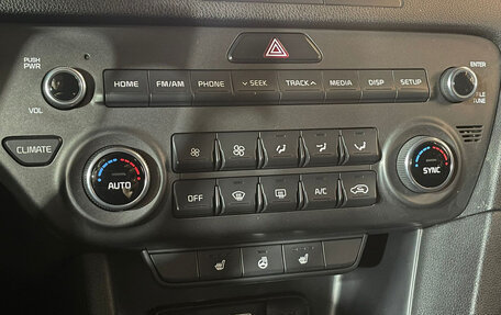 KIA Sportage IV рестайлинг, 2018 год, 2 075 000 рублей, 12 фотография