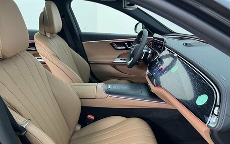 Mercedes-Benz E-Класс, 2025 год, 14 фотография