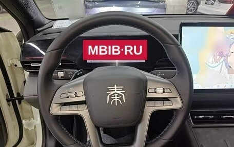 BYD Qin, 2025 год, 2 100 000 рублей, 8 фотография