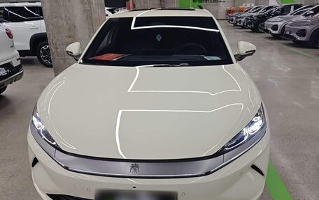 BYD Qin, 2025 год, 2 100 000 рублей, 25 фотография