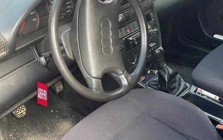 Audi 100, 1992 год, 700 000 рублей, 4 фотография