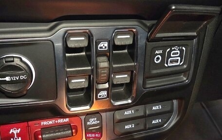 Jeep Wrangler, 2021 год, 9 900 000 рублей, 16 фотография