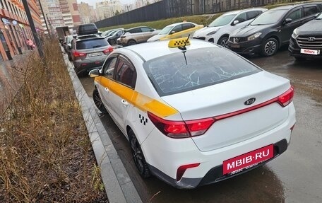 KIA Rio IV, 2019 год, 900 000 рублей, 6 фотография