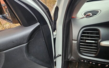 KIA Rio IV, 2019 год, 900 000 рублей, 17 фотография