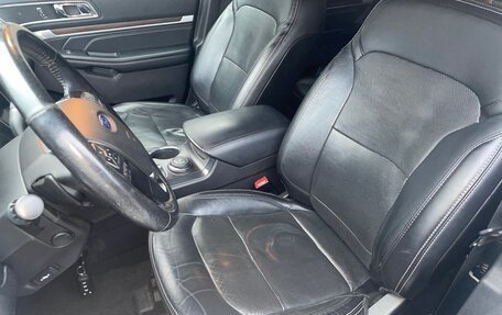 Ford Explorer VI, 2017 год, 2 985 000 рублей, 12 фотография