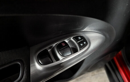 Nissan Juke II, 2012 год, 975 000 рублей, 14 фотография