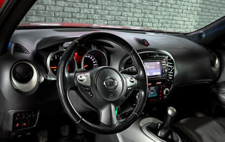Nissan Juke II, 2012 год, 975 000 рублей, 13 фотография