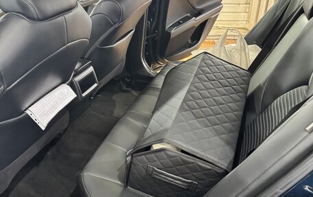 Toyota Camry, 2019 год, 2 700 000 рублей, 6 фотография